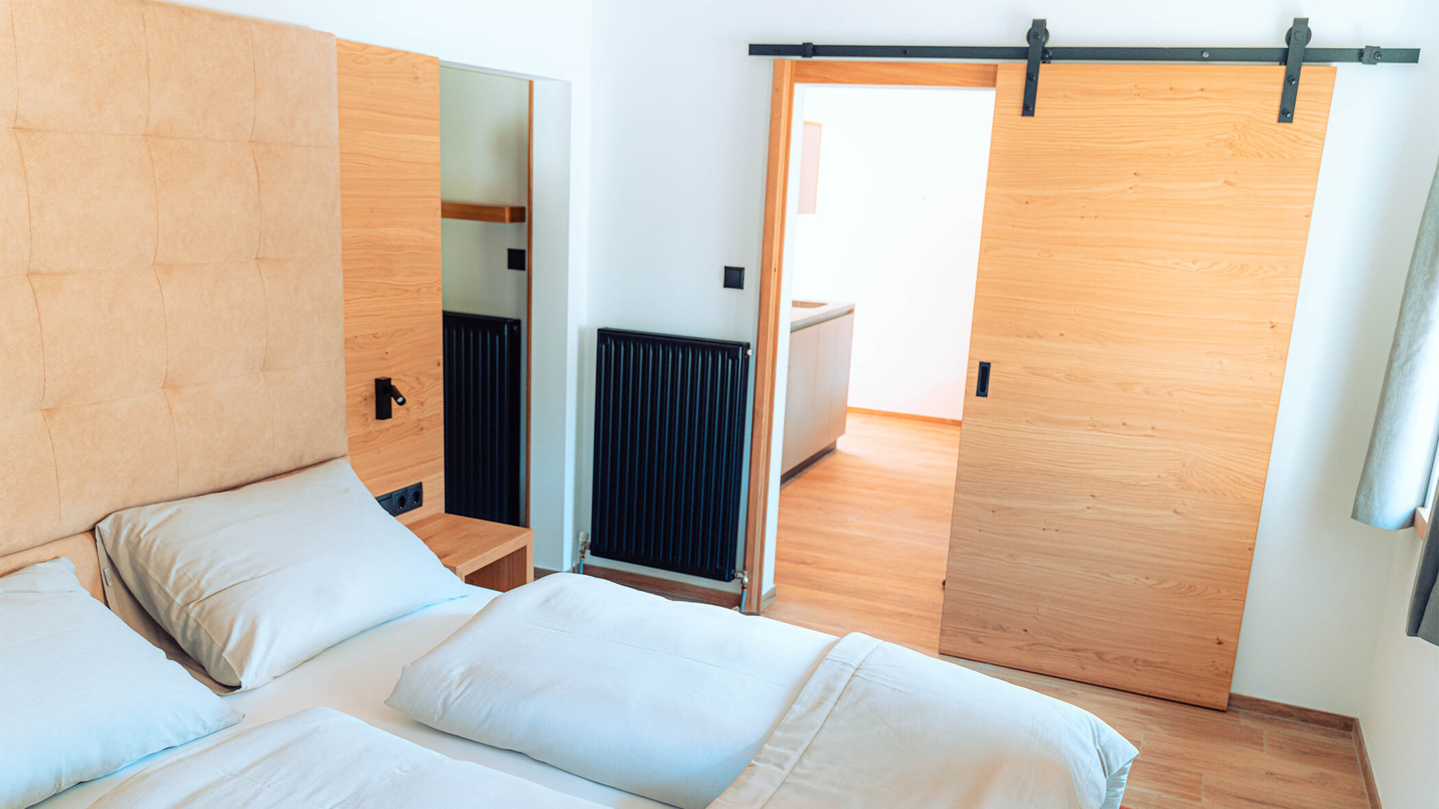 Apartment Superior - Schlafen - Neuhaus - Apartments & Historic Chalet in St. Sigmund