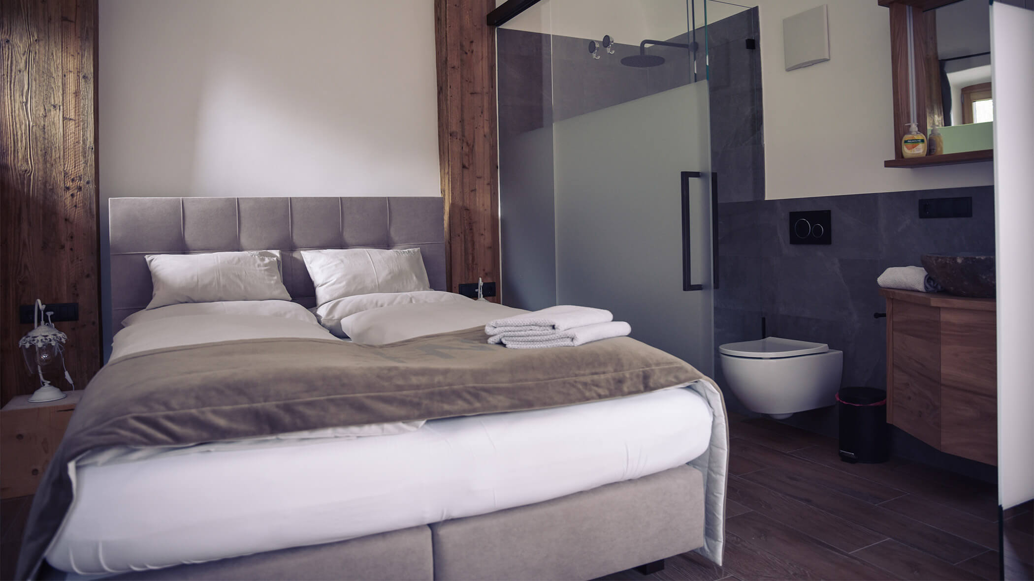 Innenansicht Apartment - Apartments & Historic Chalet in St. Sigmund